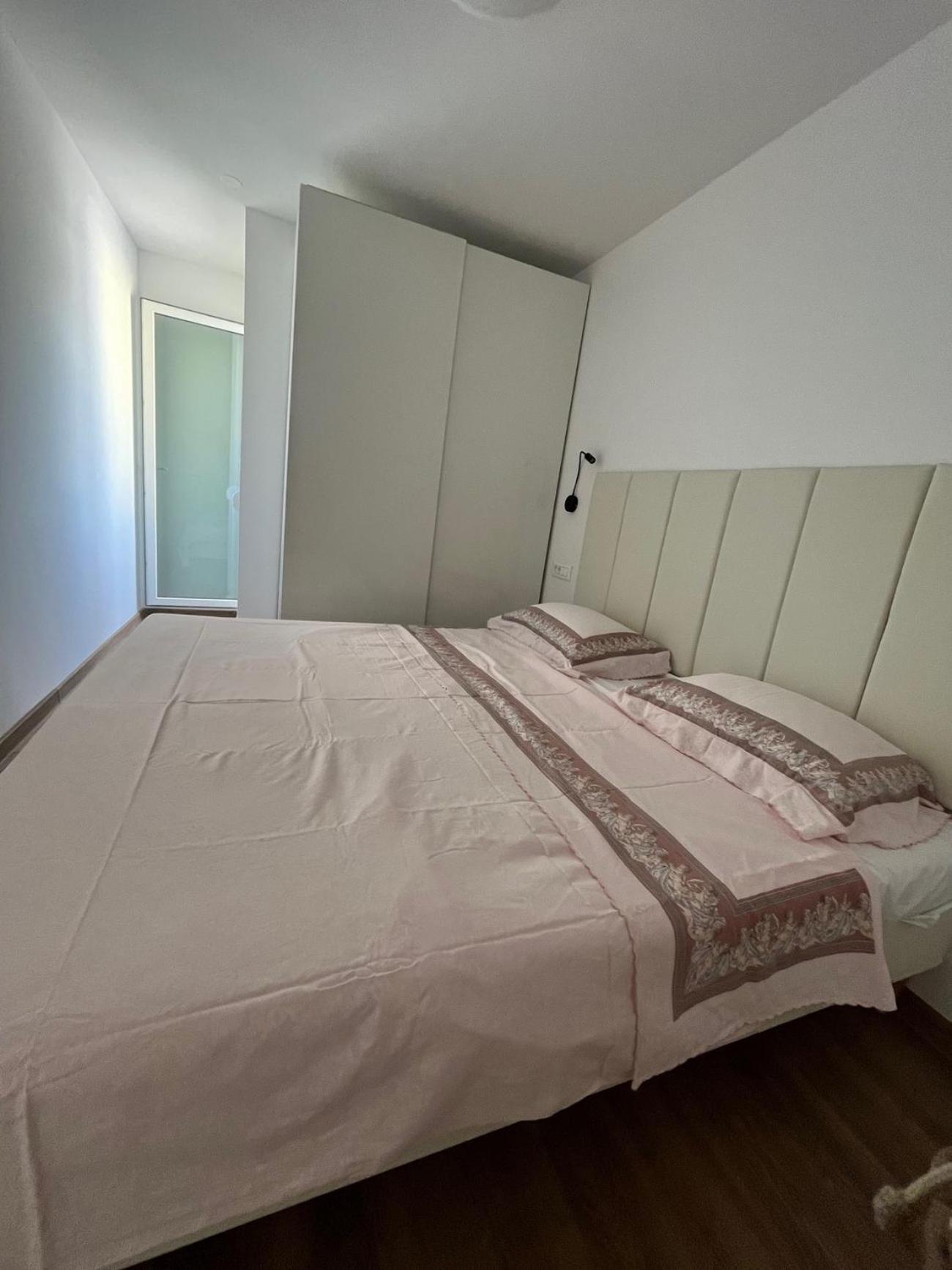 Apartments With A Parking Space Kastel Stafilic, Kastela - 22533 Kamer foto